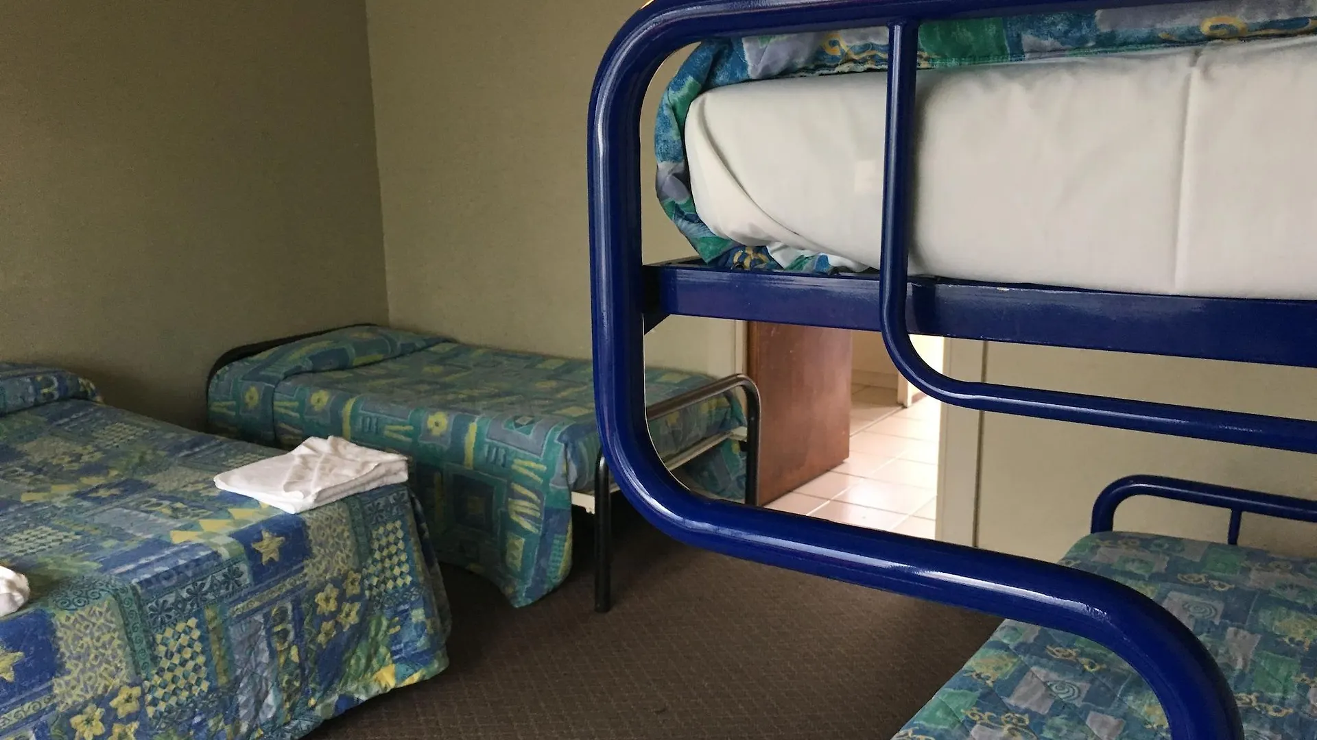 Mountway Holiday Apartments Perth Aparthotel