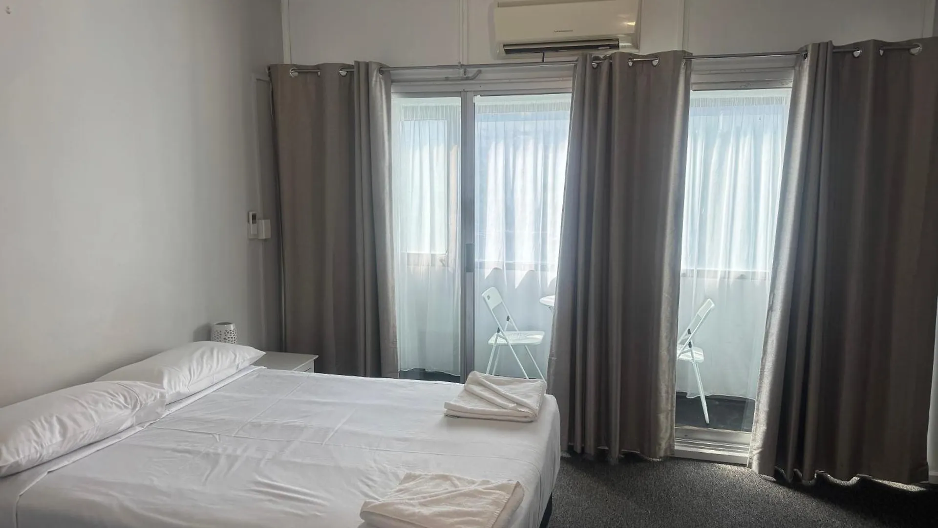 Mountway Holiday Apartments Perth Aparthotel